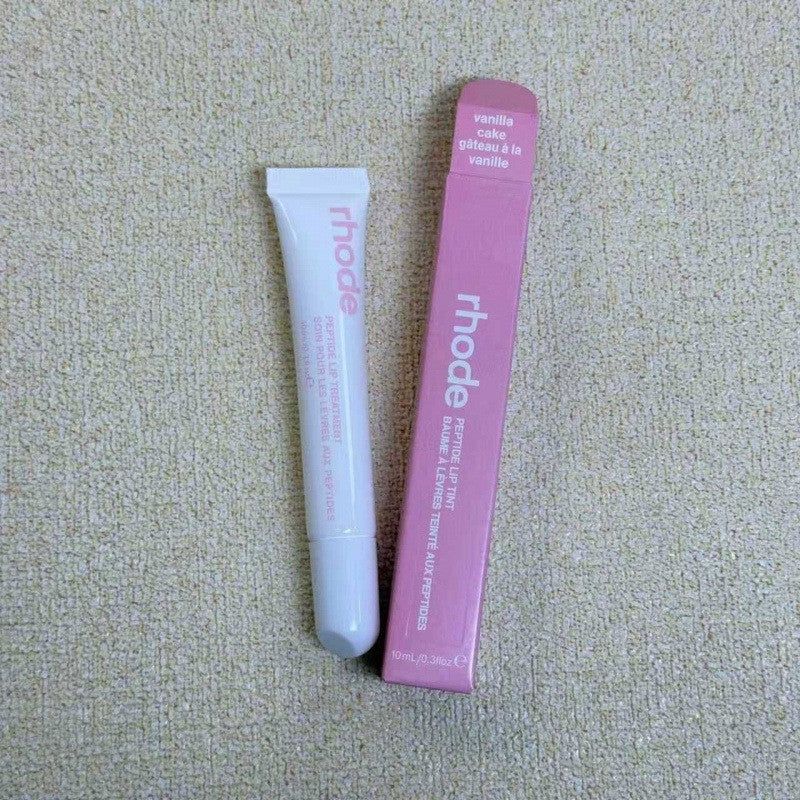 Moisturizing tinted lip gloss and lipstick